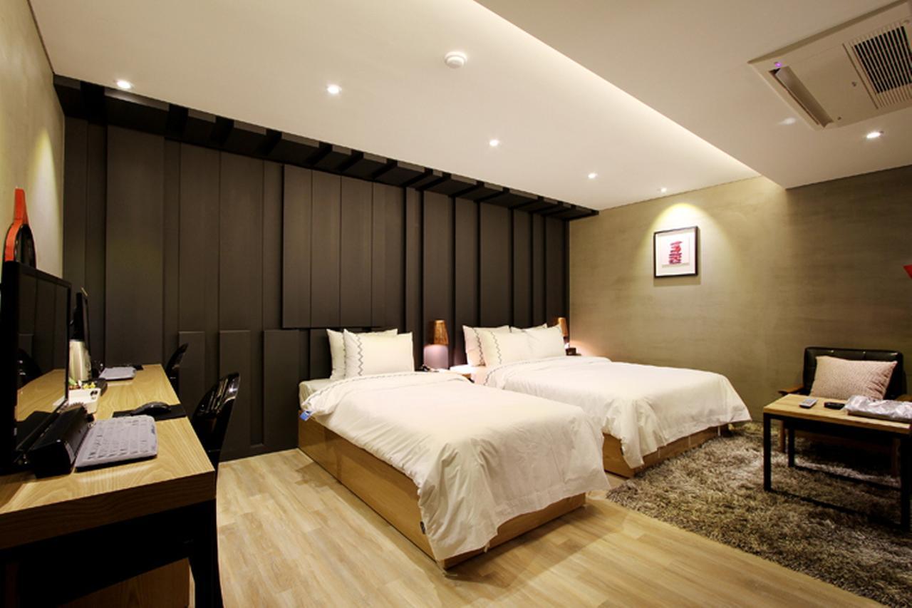 Jeonju Mari Hotel Zewnętrze zdjęcie